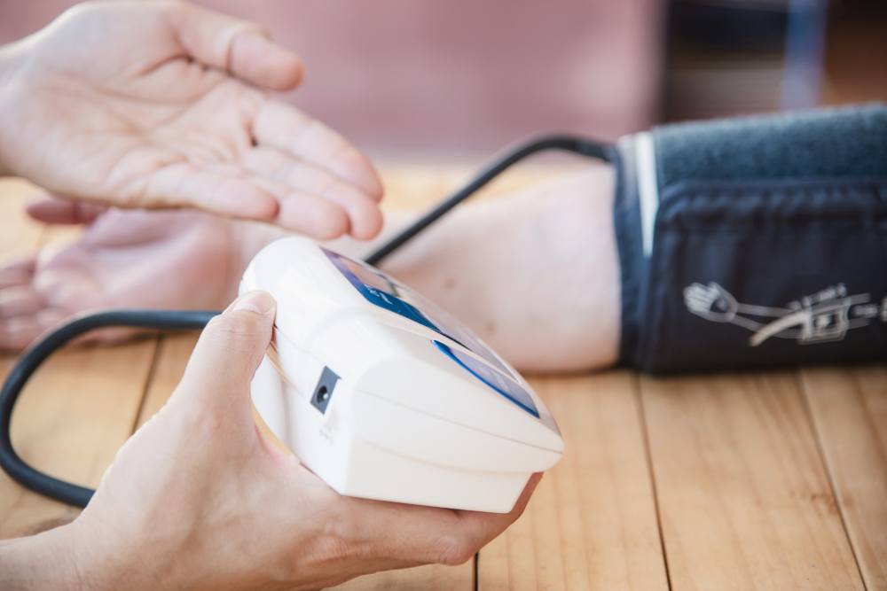 How Magnesium Glycinate Helps Regulate Blood Pressure